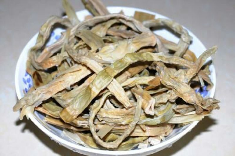 干笋农村久自已挖，自己拨，自已慢慢晒干