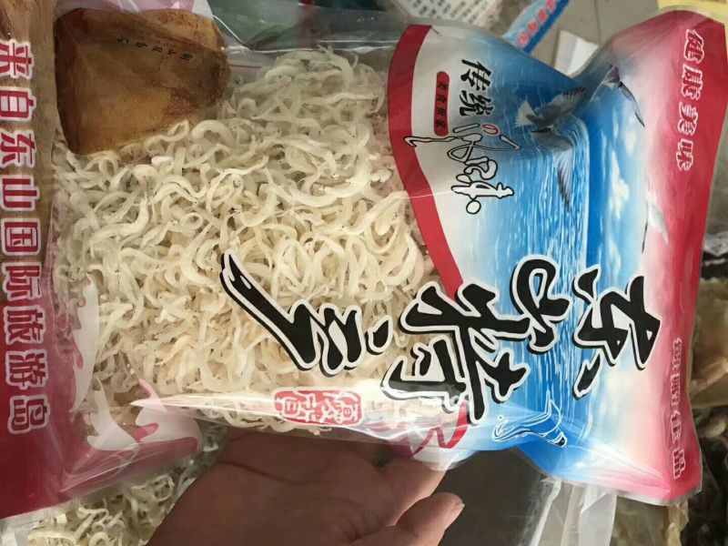 银鱼干日晒鱼干