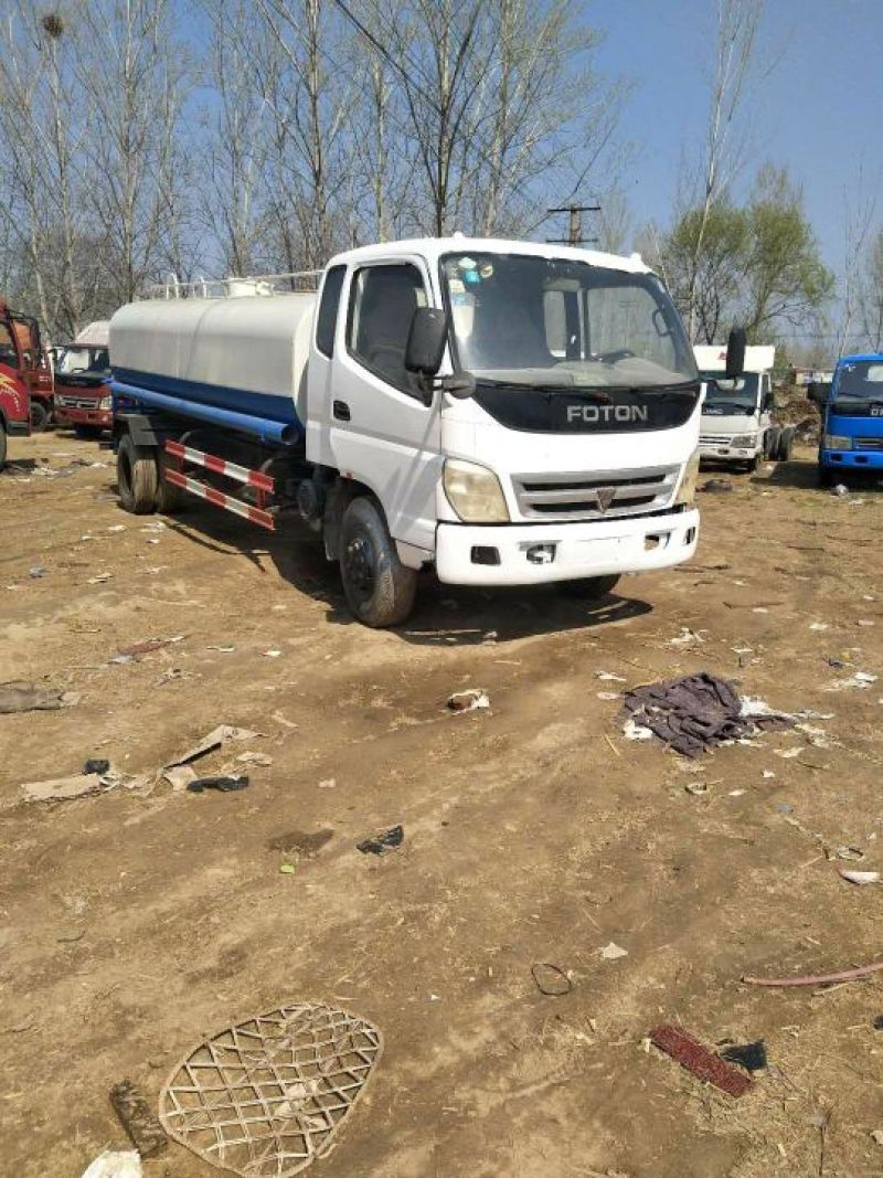 洒水车