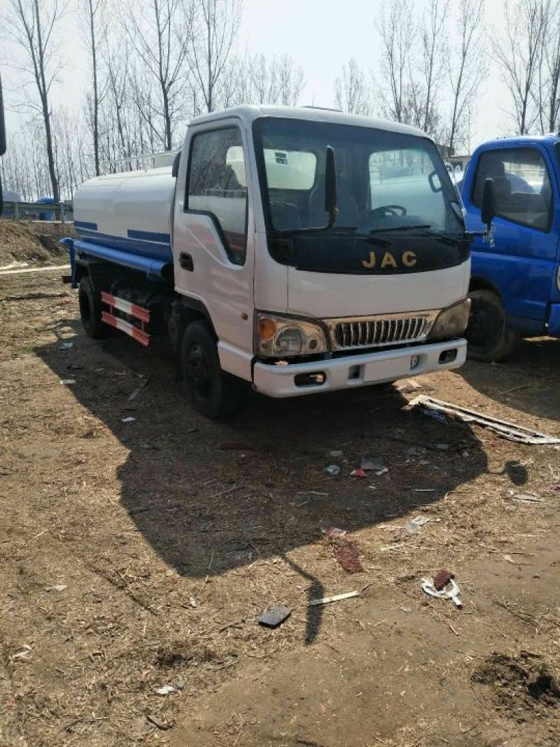 洒水车