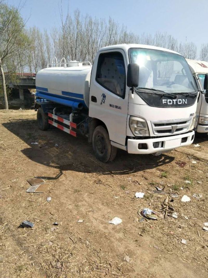 洒水车
