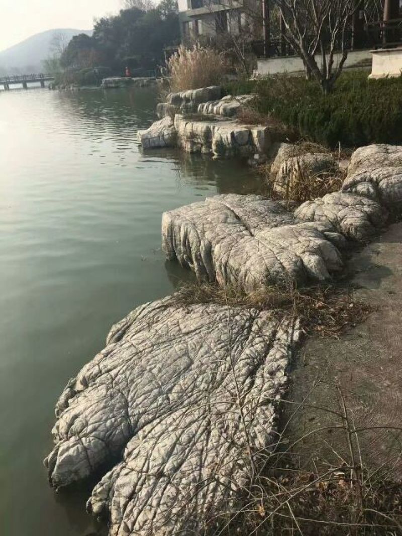毛石