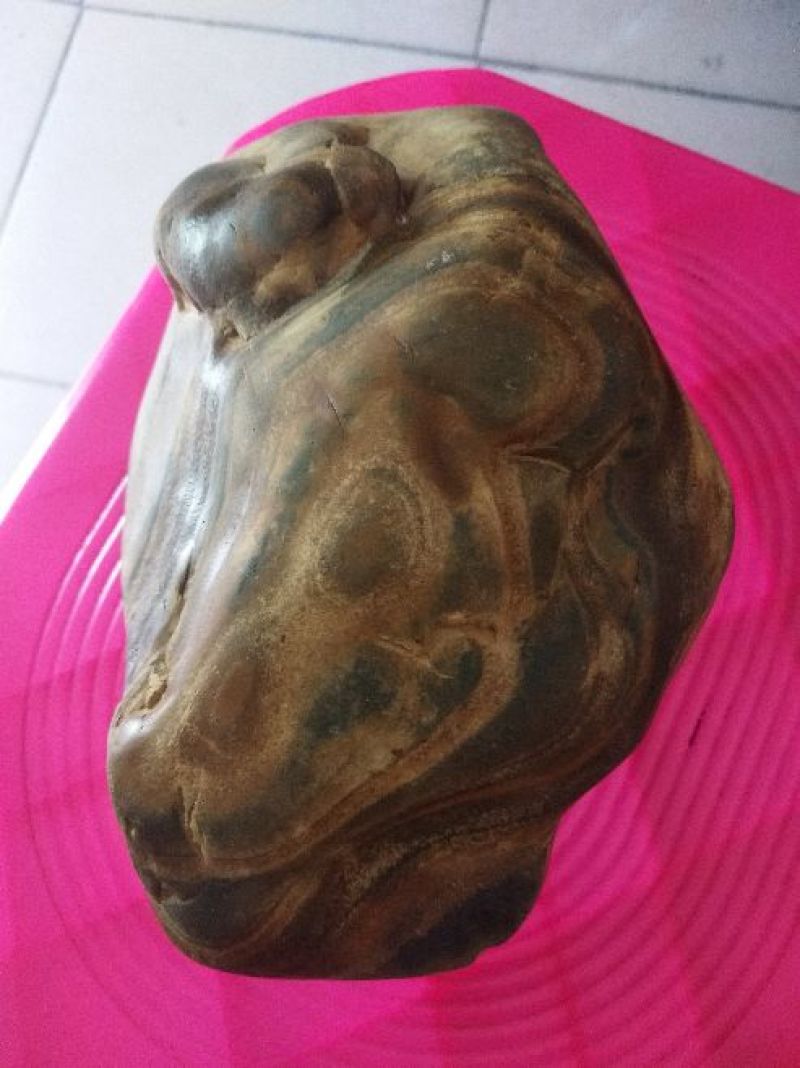 毛石