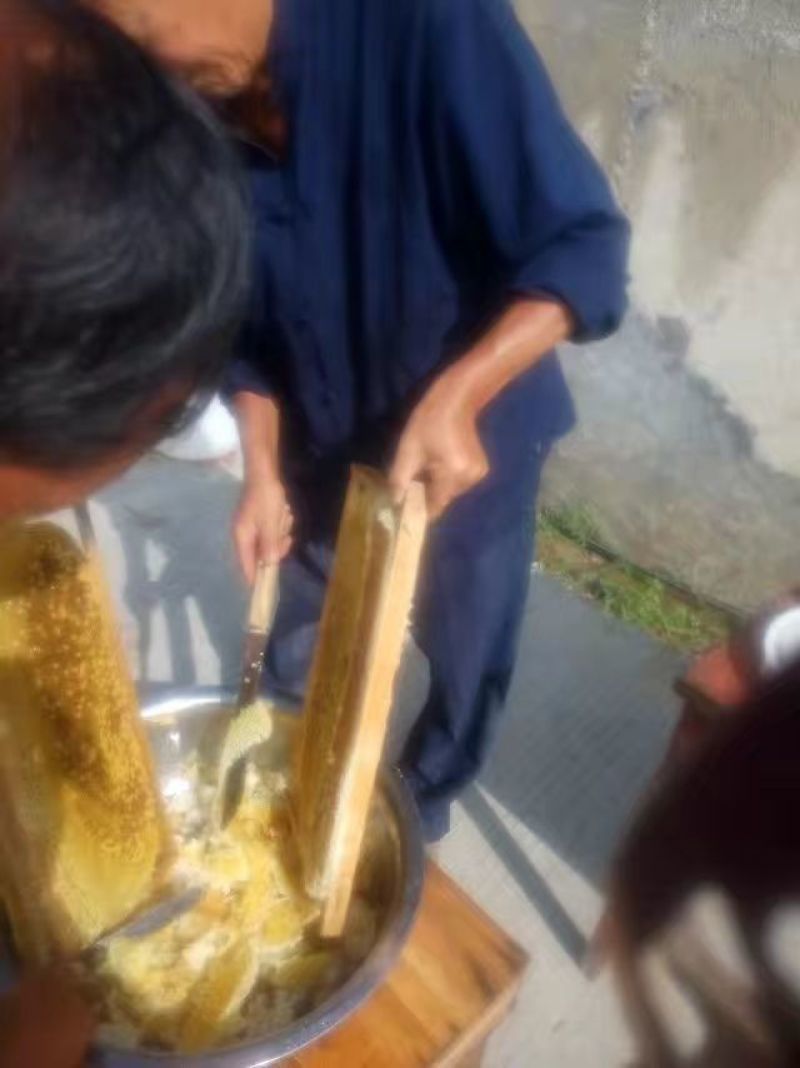 申蜂百花蜜2斤装，纯正，