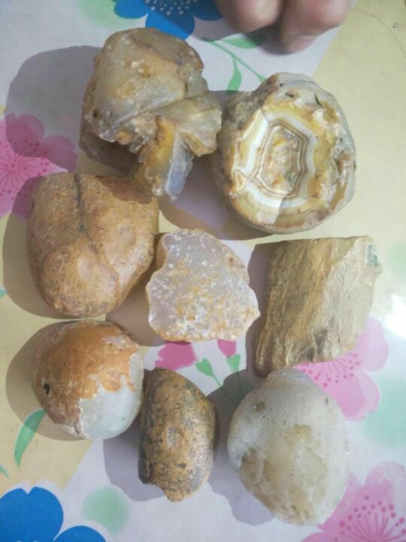 毛石