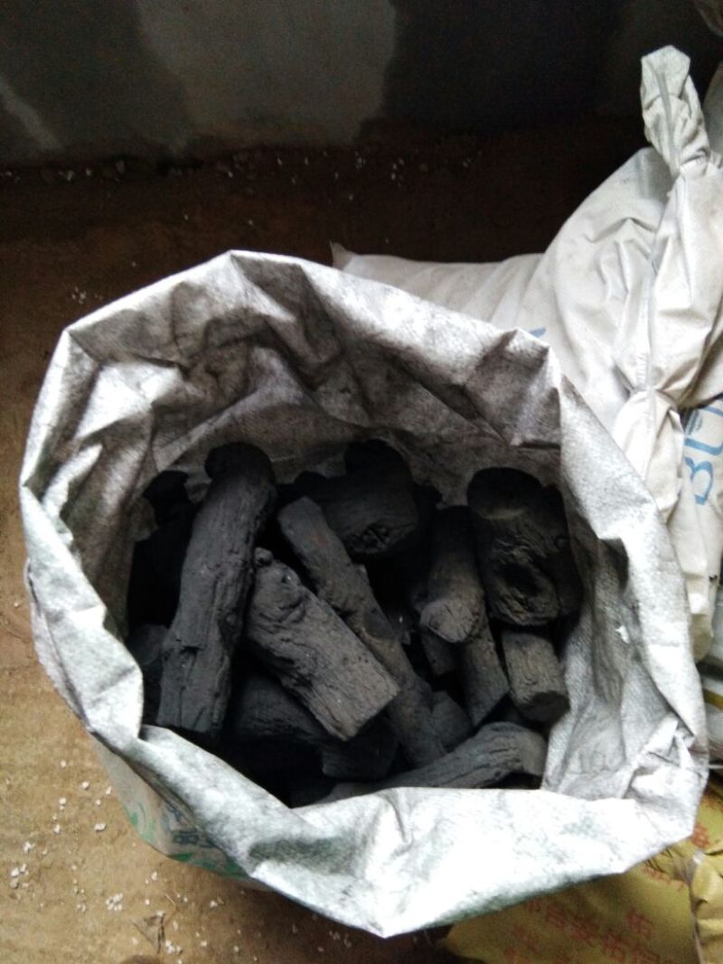 果木碳95%以上烧烤炭