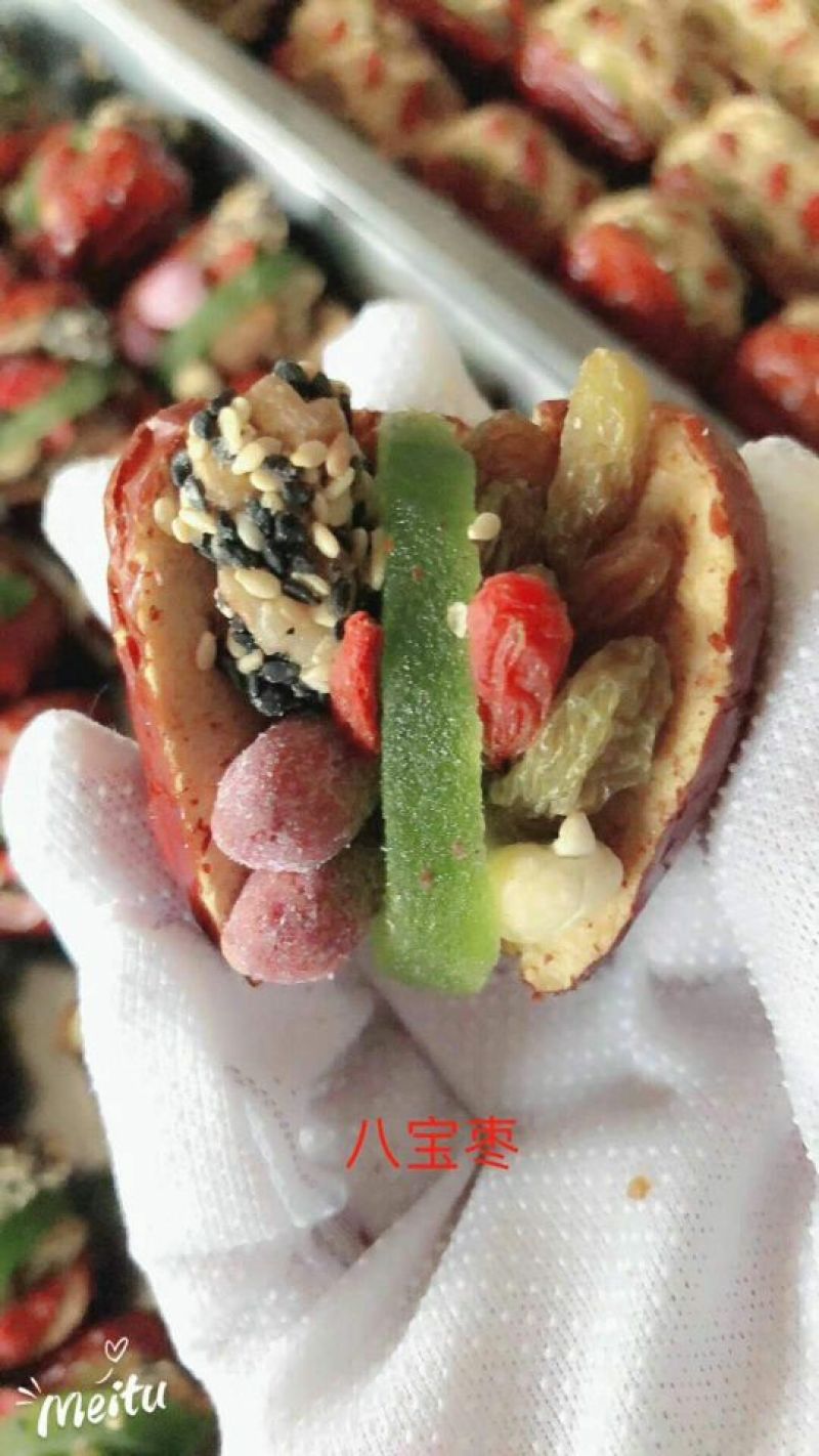 芝麻蜂蜜红枣夹核桃手工制作好吃枣夹核桃厂家直供