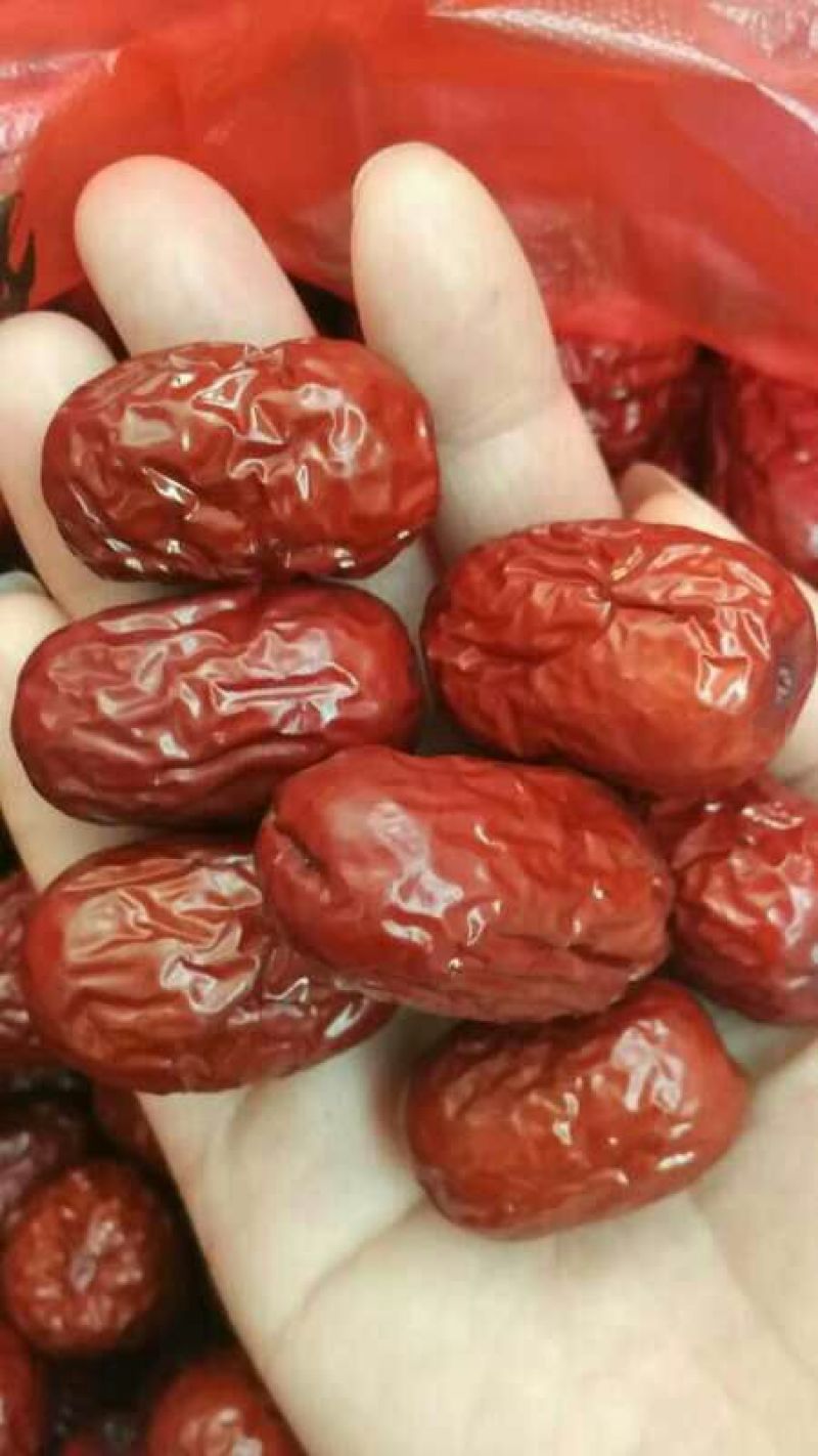 灰枣干枣通货大量上市，要的联系