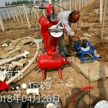 灌溉首部水肥一体化，过滤泥沙，漂浮物等杂质