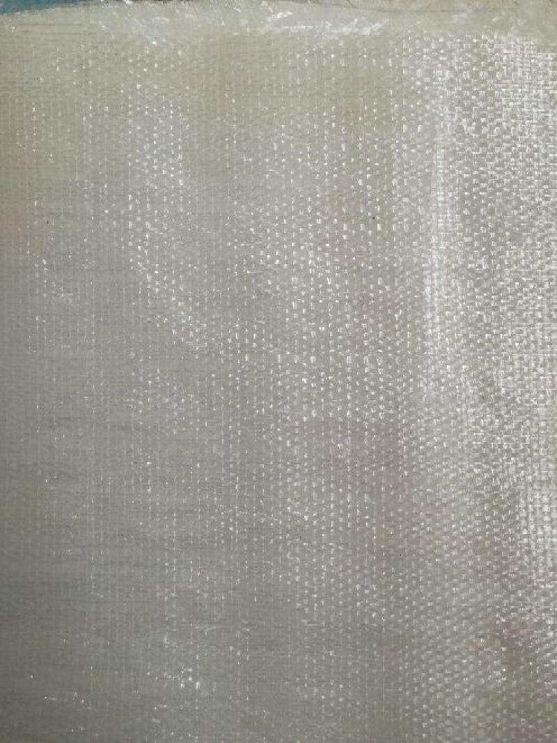 厂家低价直供新型防雨雪透光棉被保温效果好延长光照时