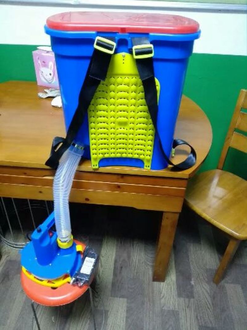 施肥机背负式电动施肥器充电撒化肥机撒肥料机洒水稻播种机投
