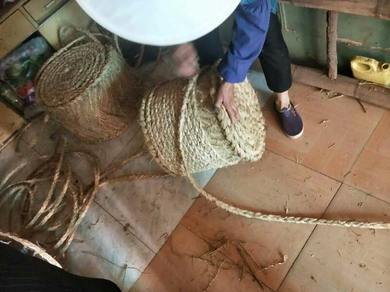 【精品】云南草墩坐凳草凳子民族工艺品舞蹈道具创意收藏品