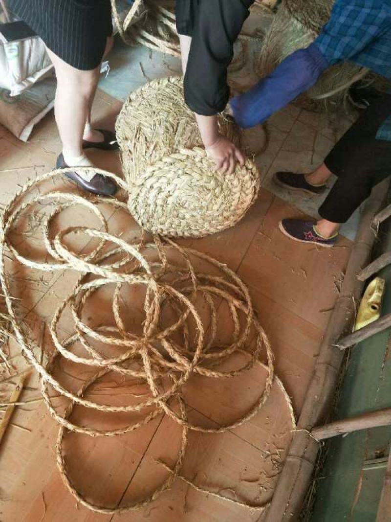 【精品】云南草墩坐凳草凳子民族工艺品舞蹈道具创意收藏品