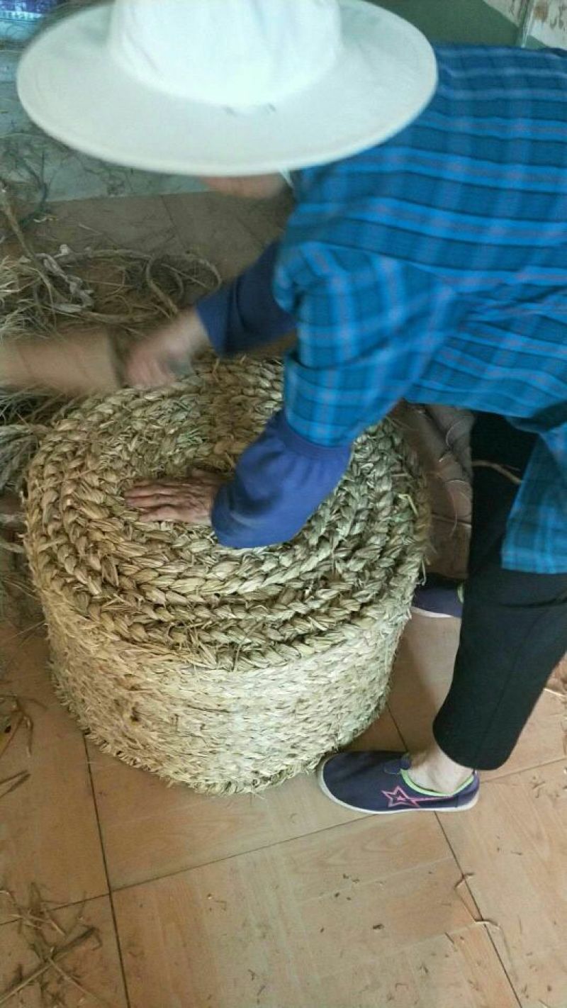 【精品】云南草墩坐凳草凳子民族工艺品舞蹈道具创意收藏品