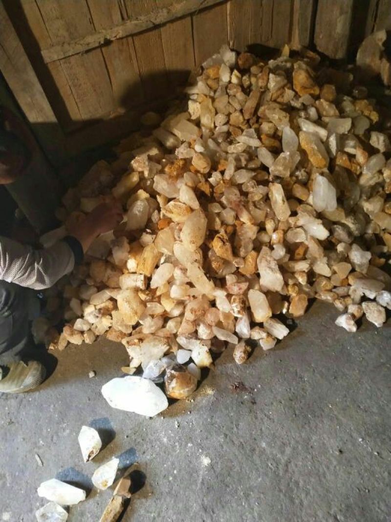 毛石