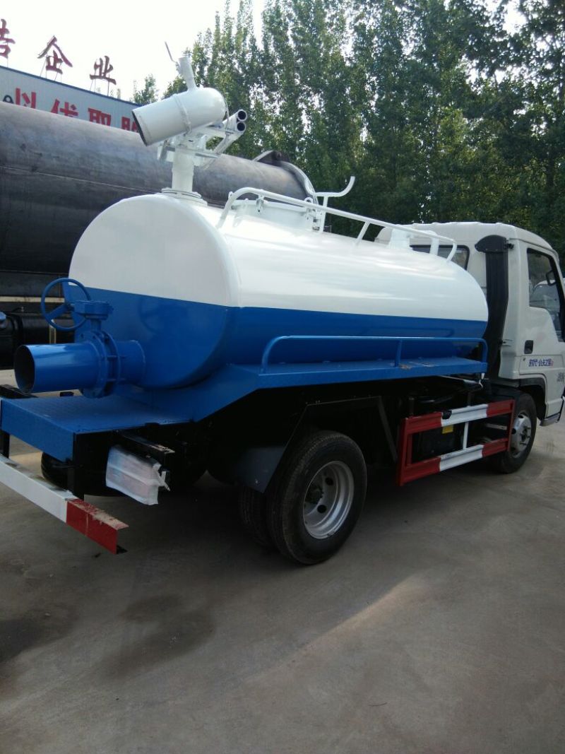 洒水车