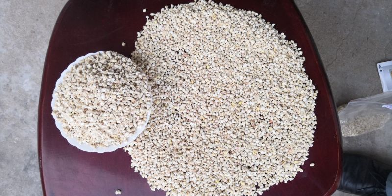 玉米芯粉，玉米芯抛光料。