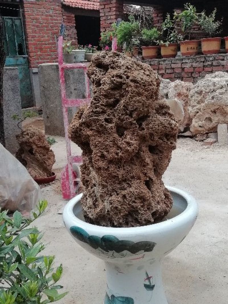 上水石，麦管石，论斤卖