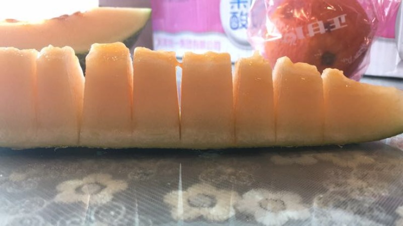 西州蜜瓜3斤以上椭圆形