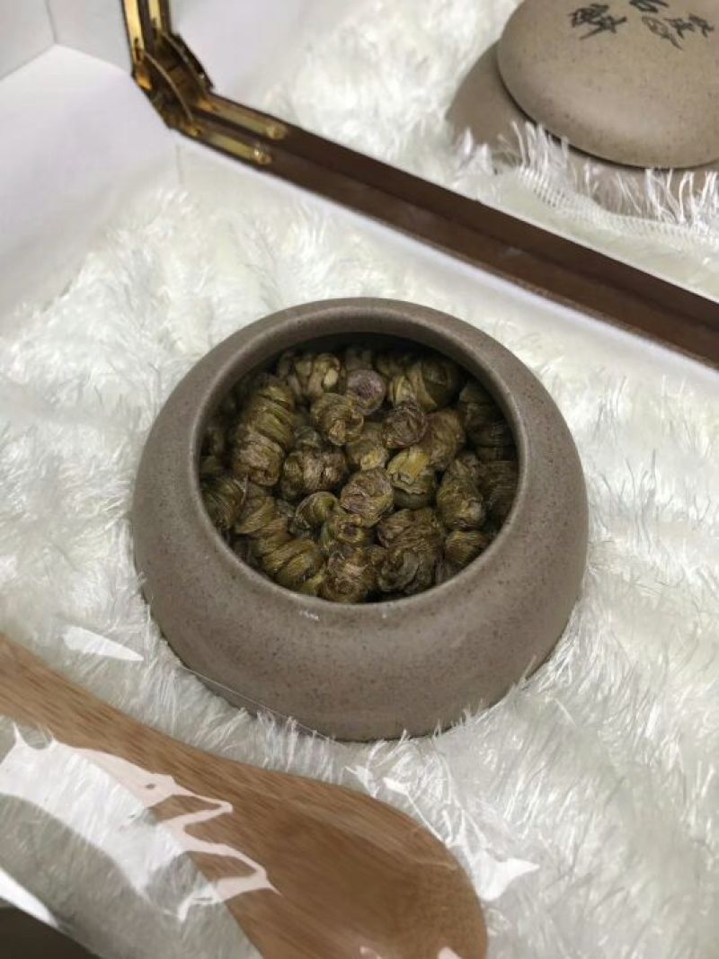 铁皮枫斗道地雁荡山胶多渣少