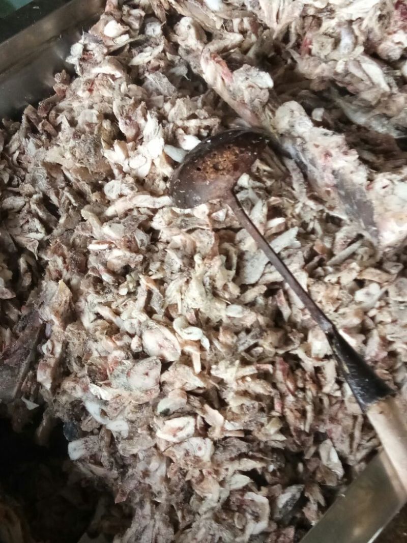 单只重2--2.4斤外塘冷水精挑甲鱼，黄鱼少油，纯海鱼喂