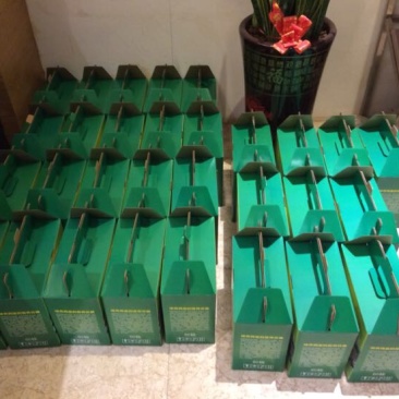 绿壳鸡蛋食用50g以下