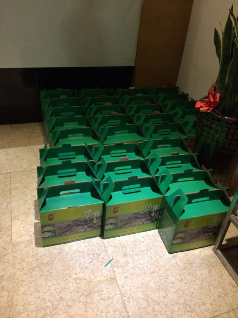 绿壳鸡蛋食用50g以下