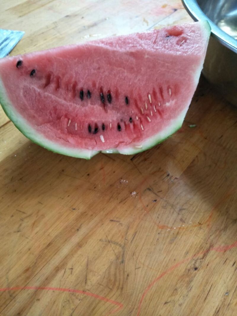 西瓜8424