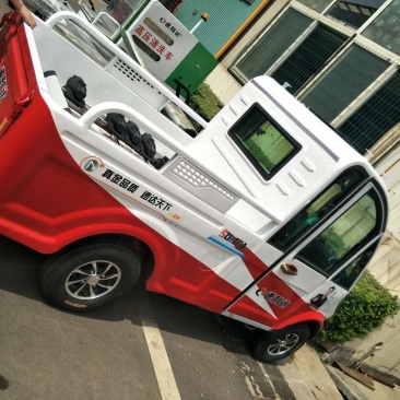 洒水车吸粪车