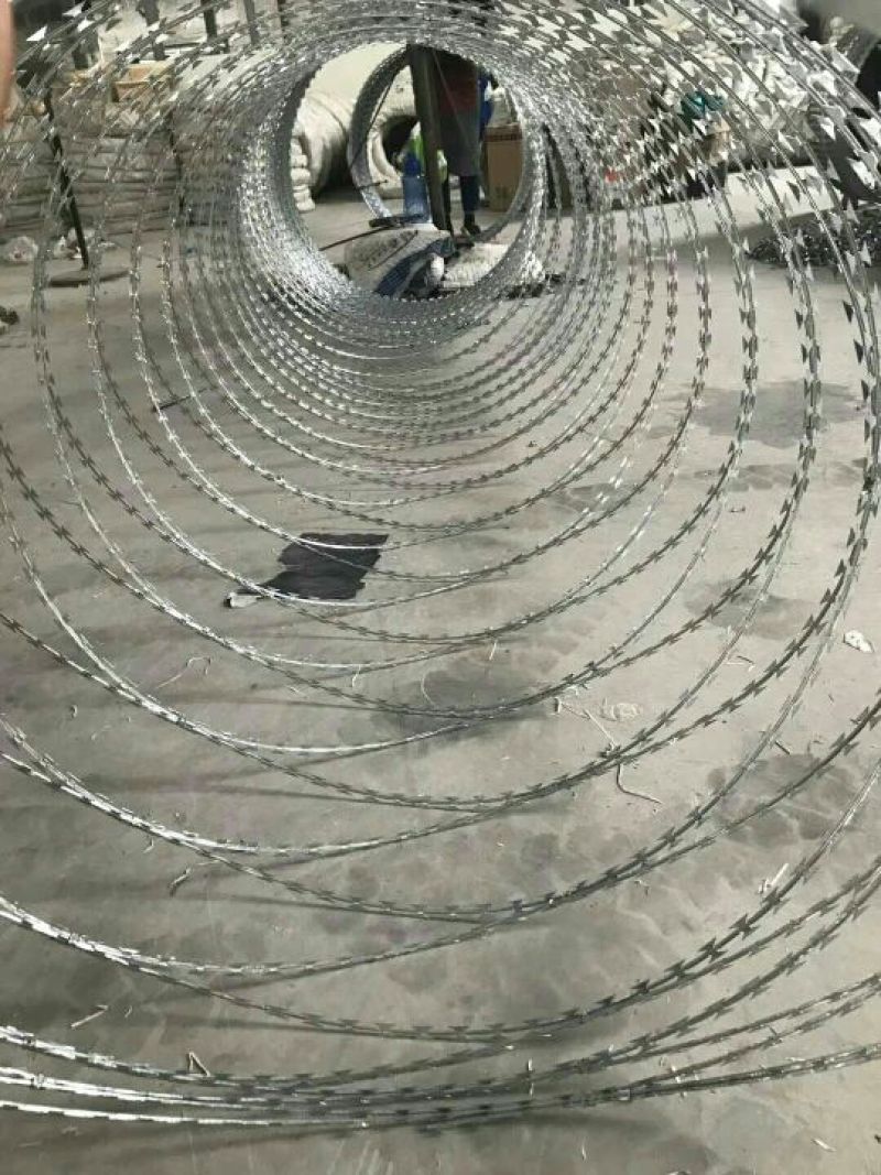 围栏网防盗绳网铁蒺藜刺绳美观实用防盗