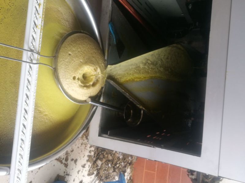 花生油10斤装机器压榨