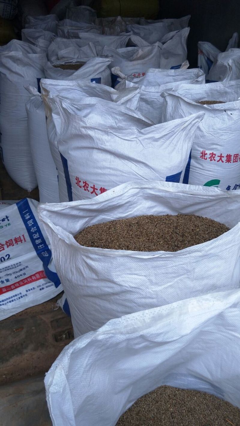 产地乐山苦荞成品！荞麦面