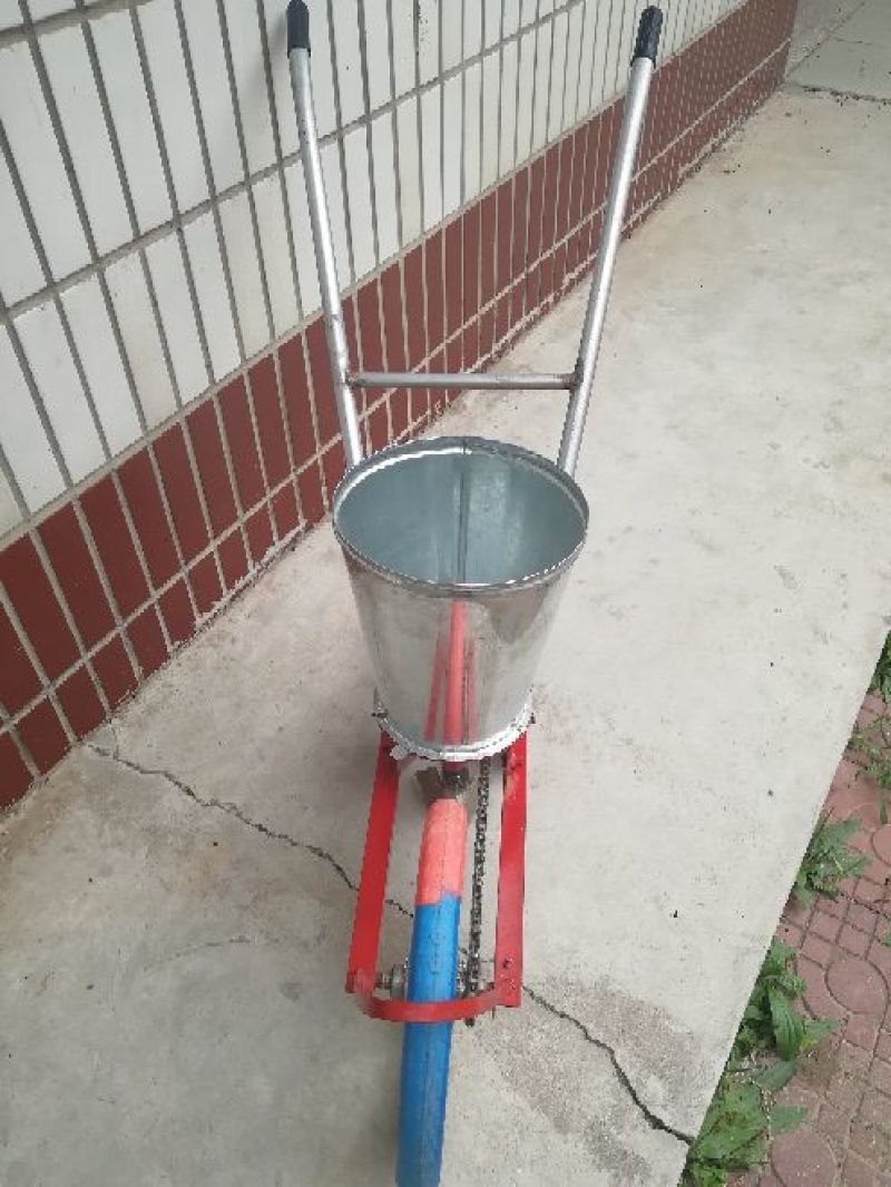 播种机一行