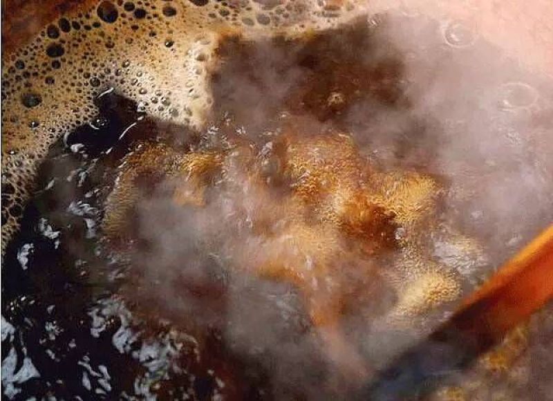 枇杷膏正宗原产地古法熬制