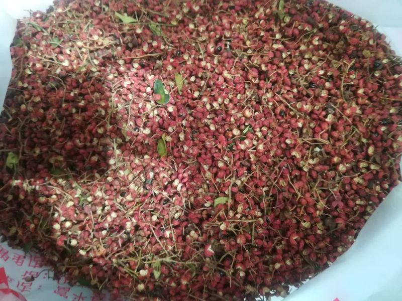 富平花椒色泽鲜艳，香味浓郁