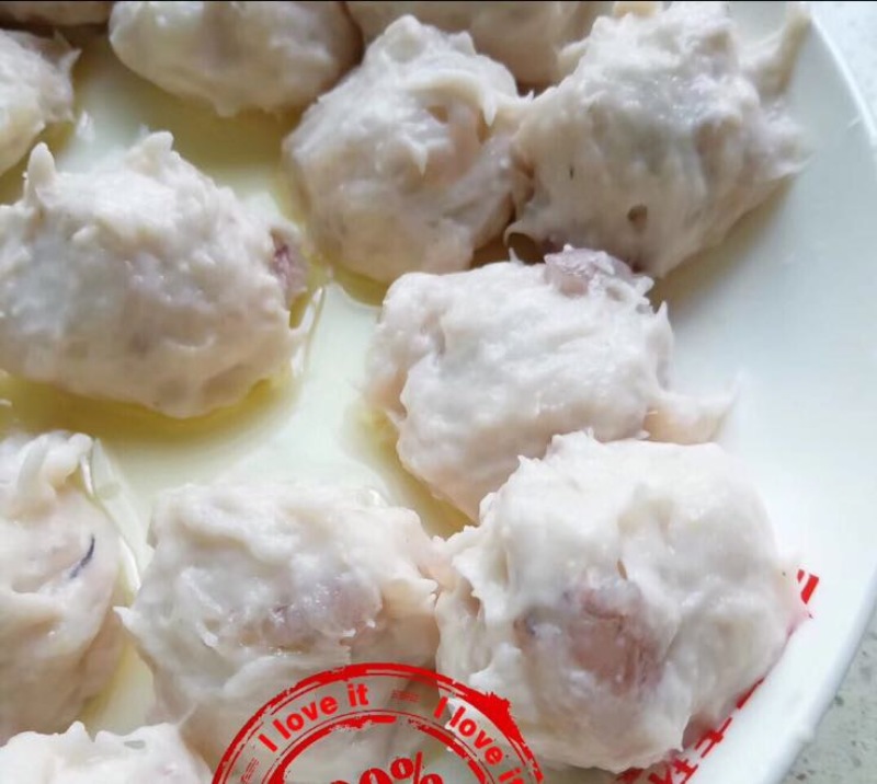 墨鱼胶虾滑饼