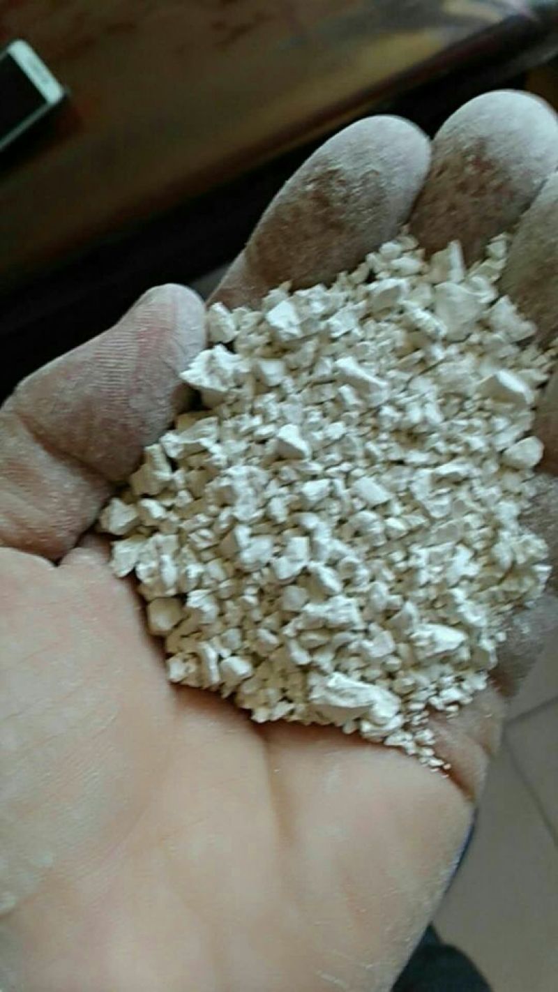 纯红薯淀粉，高质量，无杂质。