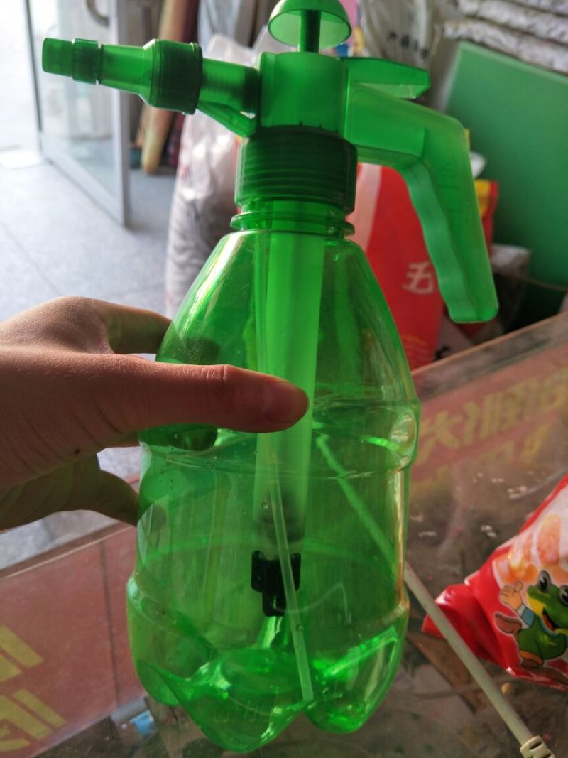 洒水壶