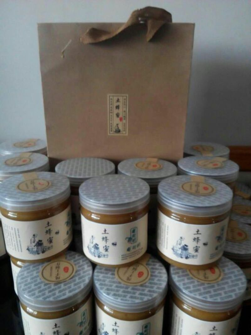 中华老巢土蜂蜜质量没的说