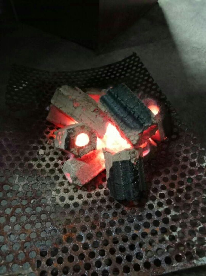 机制木炭环保无烟厂家直销