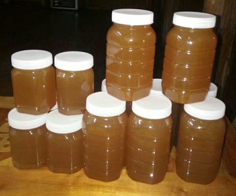 蜂蜜一手货源品质保证。蜂蜜是蜜蜂辛勤采集各种野花酿成