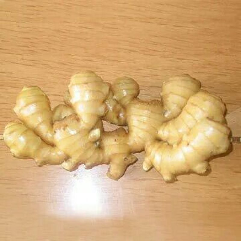 优质生姜，产地直发，货源充足，生姜高效种植，辣味足