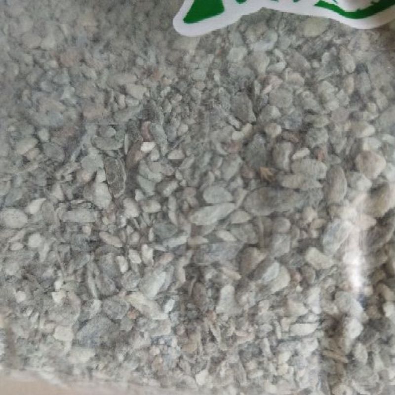 阴起石
