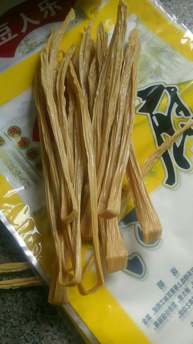 纯大豆腐竹，不加任何添加剂，老工艺制作