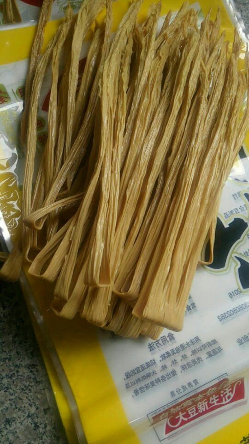 纯大豆腐竹，不加任何添加剂，老工艺制作