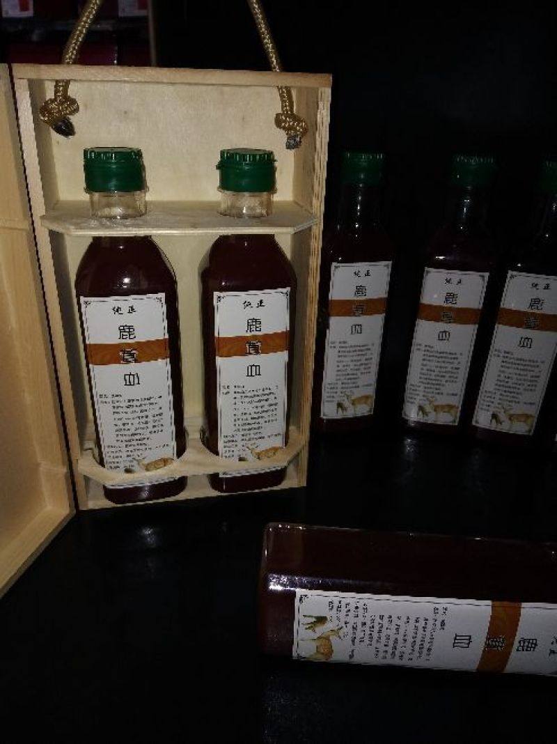 纯正鹿茸血酒一瓶一斤装