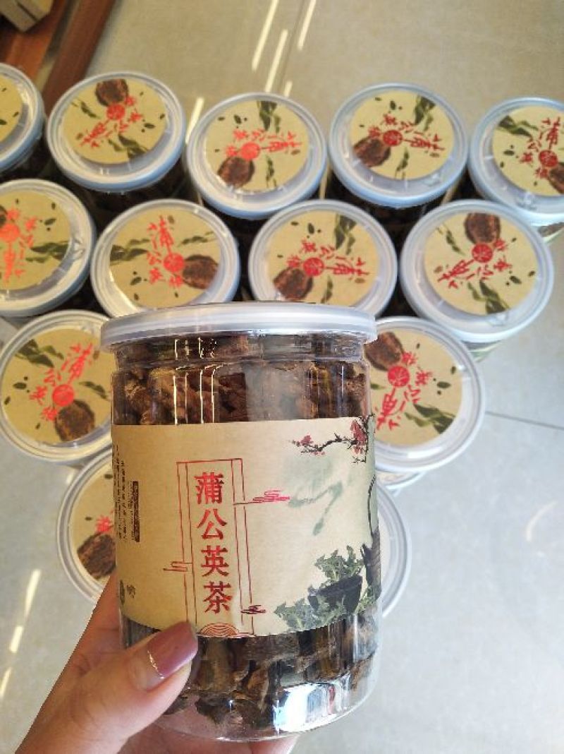 蒲公英茶，有消炎去火，健胃消炎
