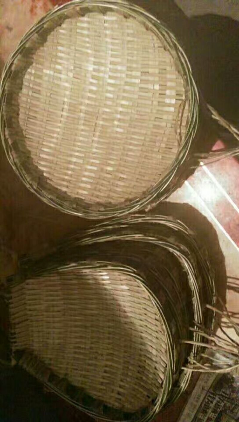 竹制品手工编织筲箕