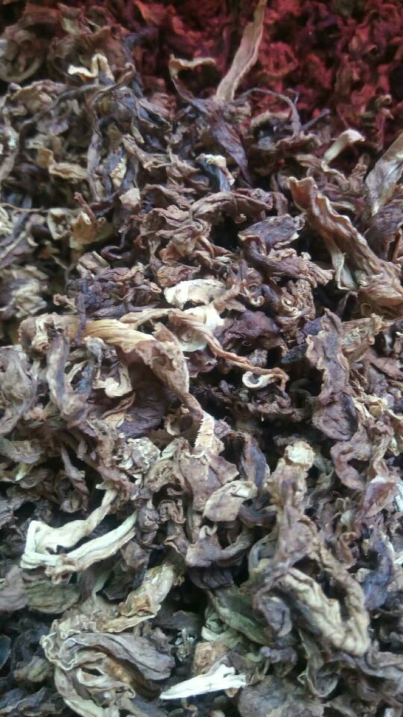 赣南大唐特产，农家纯手工制作梅干菜，自家楼顶太阳自然晒干