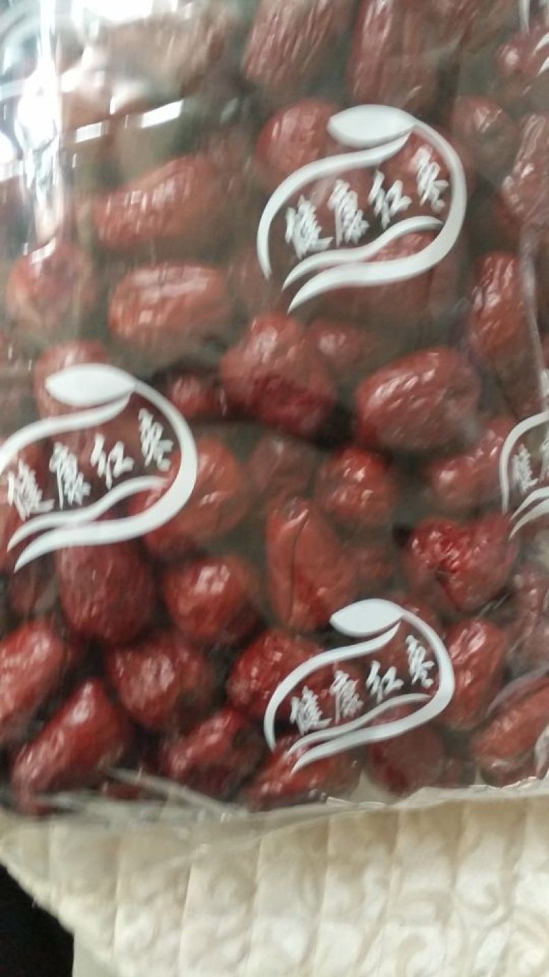 新疆阿克苏灰枣自己种植加工，一手货源